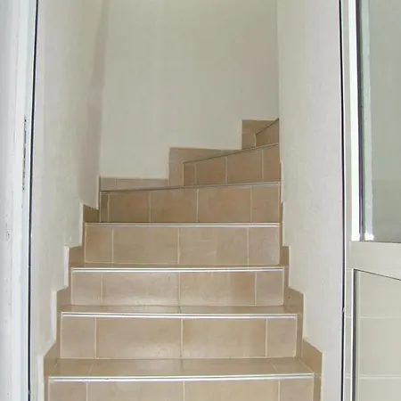 Kuma Lissa Guest house