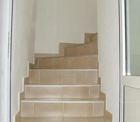 Kuma Lissa Guest house