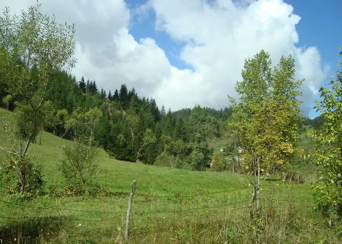 Kuma Lissa Guest house *